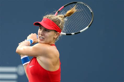 6 Striking Photos of Tennis Pro Genie Bouchard in。